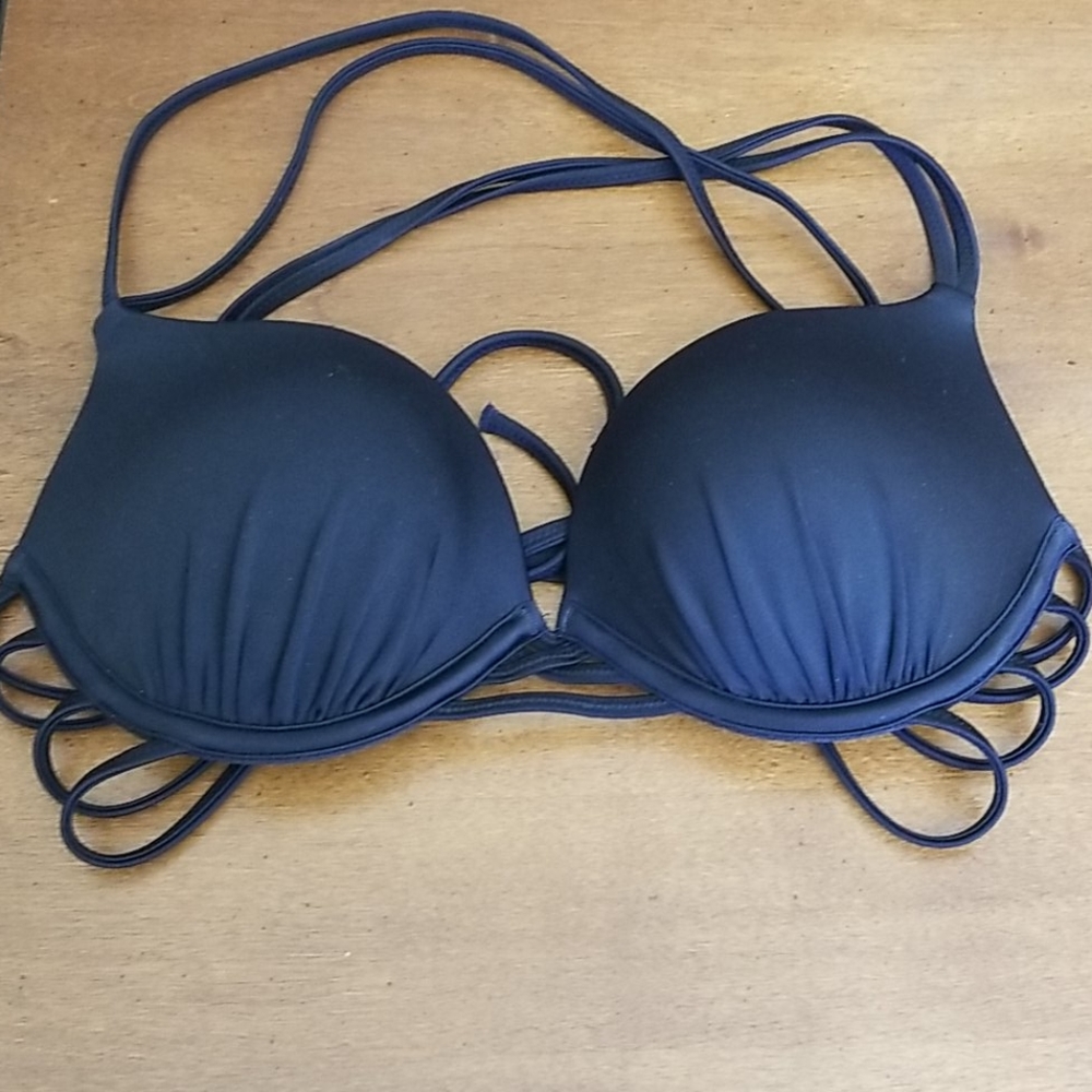 Bikini top
